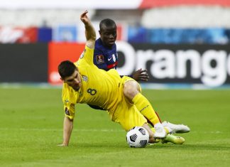 К хорошему привыкать не стоило. Сборная Украины сделала шаг вперед и два назад