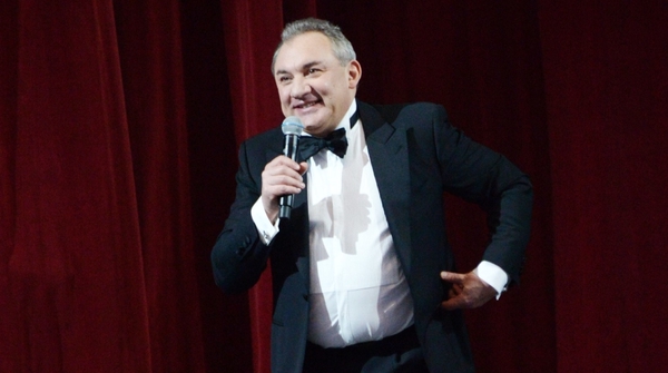 Леонид Ярмольник пригласил зрителей на их совместный с Николаем Фоменко спектакль