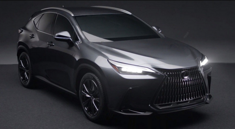 Lexus NX нового поколения попался шпионам: ещё в камуфляже, но дизайн давно раскрыт
