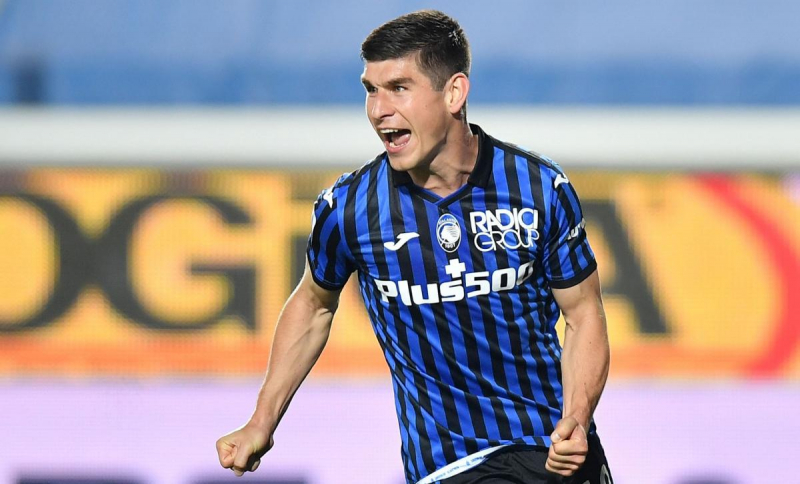 Похвала для украинских футболистов: Зинченко и Малиновский получили комплименты от своих тренеров