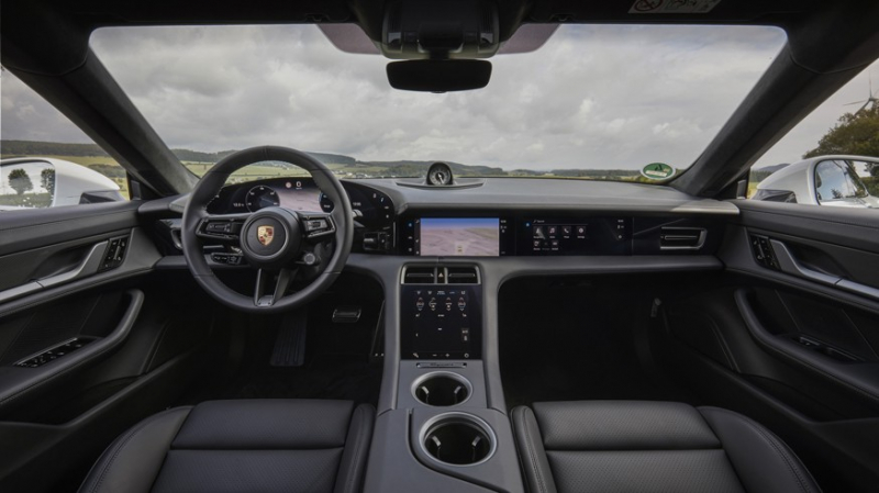 Porsche готовится к выпуску новых «зелёных» моделей: компания наладит производство батарей