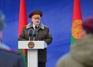 Признания участников заговора против Лукашенко показали в Белоруссии