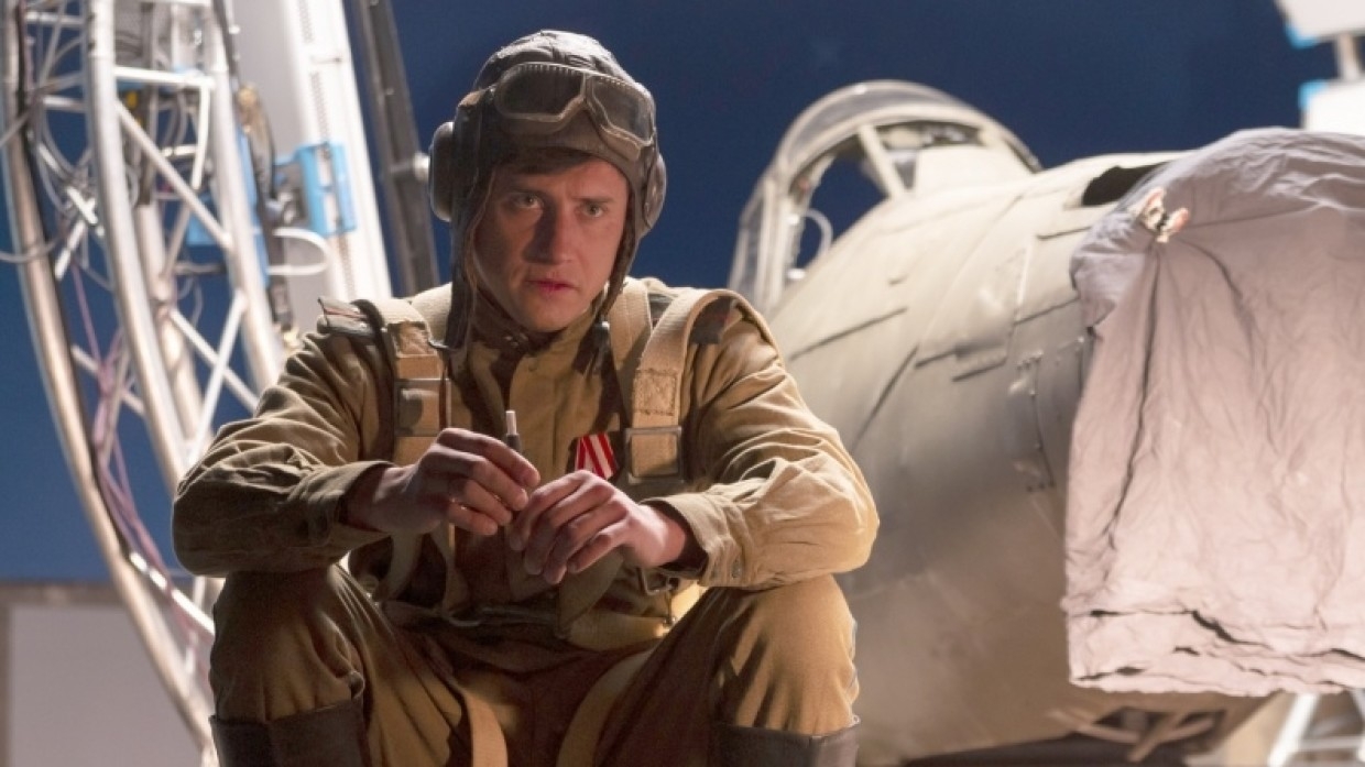 Сын советского летчика Девятаева одобрил фильм Бекмамбетова 