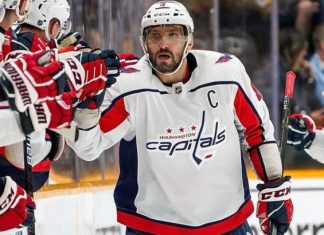 Александр Овечкин стал спонсором женской футбольной команды