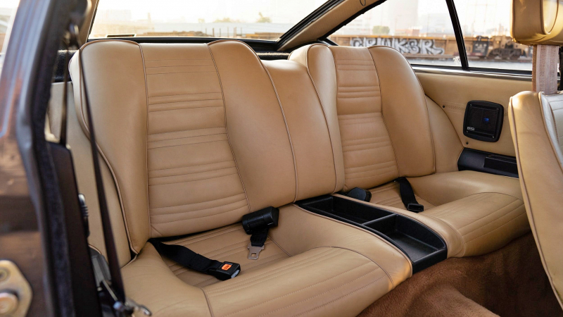 Alfa Romeo GTV6 Марио Андретти выставлена на продажу: скромный пробег и почти без коррозии