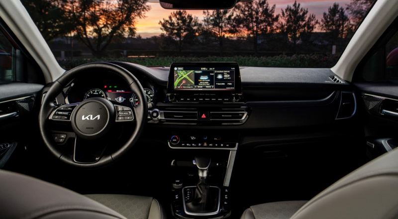 Американский Kia Seltos стал богаче в новом модельном году и обрёл особую версию