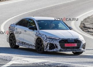 Audi завершает разработку нового поколения RS3: седан проехался на камеру