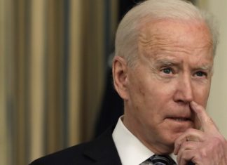 Байден и Харрис опубликовали свои налоговые декларации