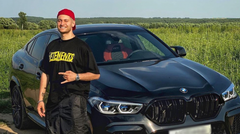 Блогер Паша Микус назвал Даву раздражающим