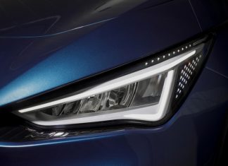 «Брат» Volkswagen ID.3: серийный хэтчбек Cupra Born показался на новых фото