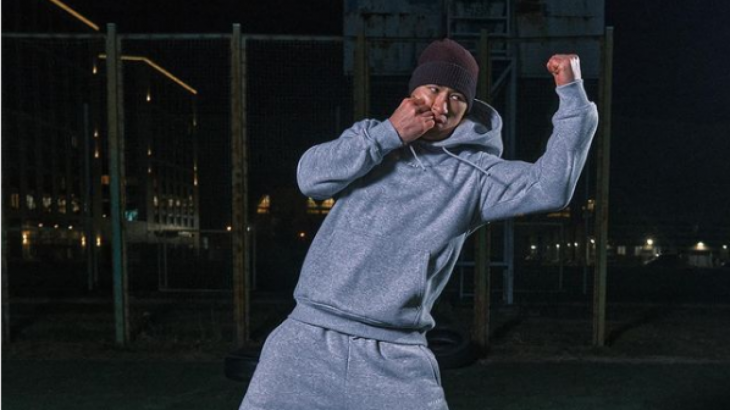 Дмитрий Бивол защитил титул чемпиона мира WBA в поединке с Крэйгом Ричардсом