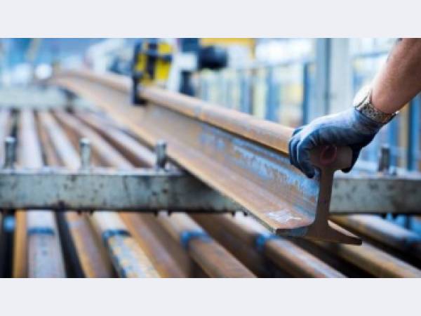 ЕВРАЗ ЗСМК модернизирует оборудование неразрушающего контроля рельсов