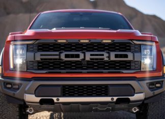 Ford готовит пару платформ для выпуска «зелёных» моделей и новые компактные батареи