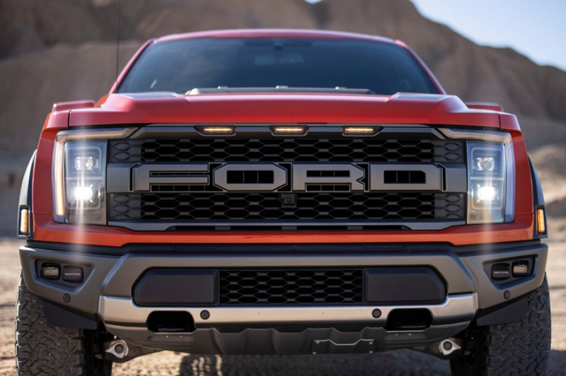 Ford готовит пару платформ для выпуска &laquo;зелёных&raquo; моделей и новые компактные батареи