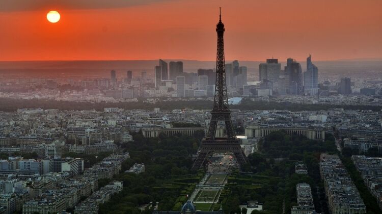 Французы позавидовали сильному президенту России