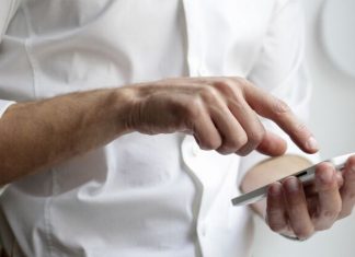 Компания Facebook создала новую социальную сеть для соседей