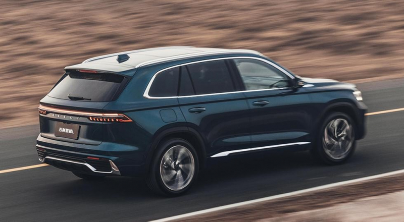 Кросс Geely с начинкой Volvo, обещанный и РФ: самый дорогой в гамме, но дешевле Tiguan и RAV4