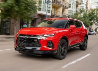 Кроссовер Chevrolet Blazer лишится базового мотора, зато заиграет новыми красками