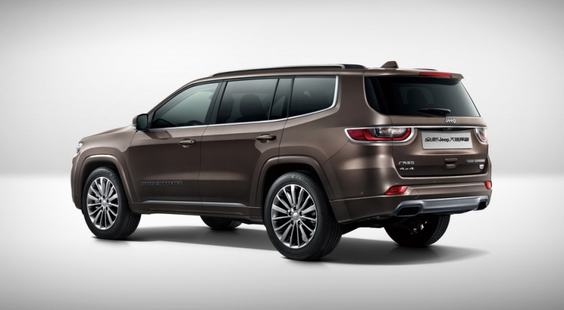 Кроссовер Jeep Grand Commander стал ещё больше после рестайлинга: первые фото без камуфляжа