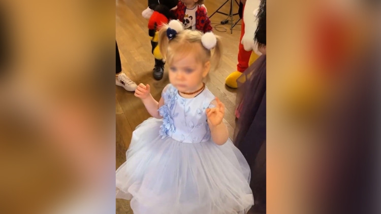 Кудрявцева нарядила двухлетнюю дочь принцессой
