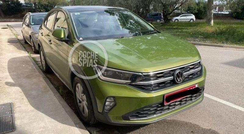 Купеобразный паркетник Volkswagen Taigo сфотографировали без камуфляжа