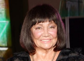 Лариса Лужина объяснила, как бог наказывает ее за предательство мужа