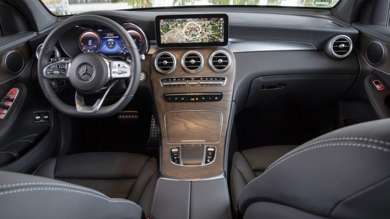 Mercedes-Benz GLC нового поколения появится в 2022 году: новое изображение