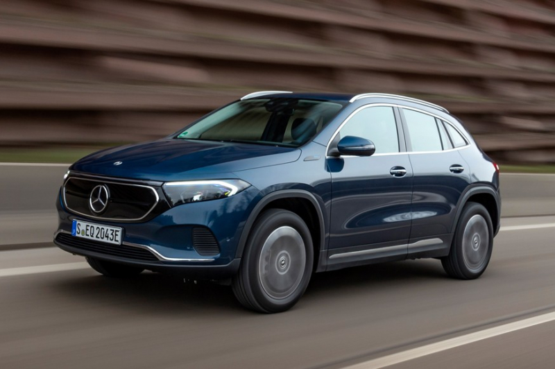 Mercedes-Benz расширил линейку EQA: теперь есть версии с полным приводом