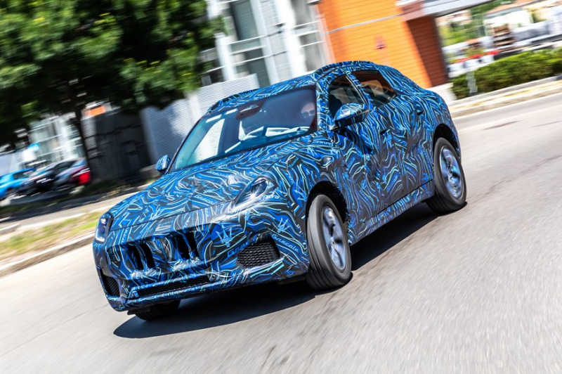 &laquo;Младший брат&raquo; Maserati Levante: кроссовер Grecale показался на новых фото
