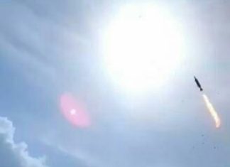 Неконтролируемая ракета из Китая может упасть на Землю в ближайшие выходные