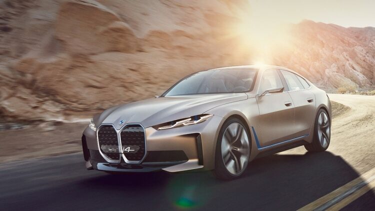 Немецкий композитор Ханс Циммер написал новую "мелодию" для двигателя BMW i4 