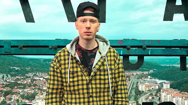 Никита Пресняков отметил 30-летие &laquo;подростковой&raquo; вечеринкой в стиле аниме