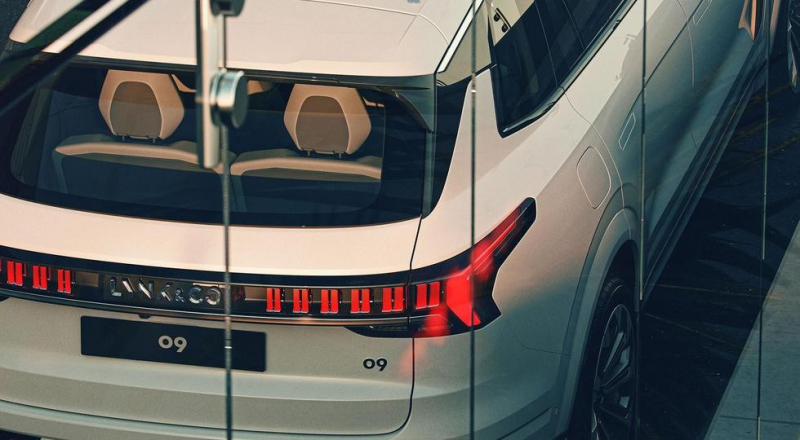 Новый кроссовер Geely и Volvo: статус флагмана и XC90 в родственниках