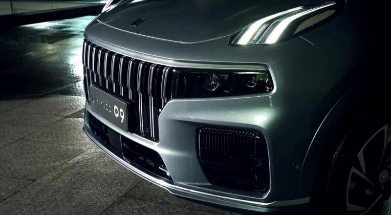 Новый кроссовер Geely и Volvo: статус флагмана и XC90 в родственниках