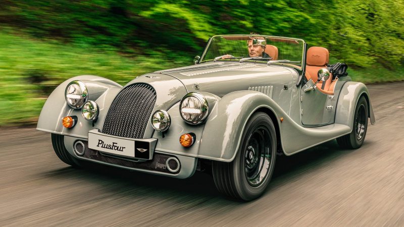 Обновлённые Morgan Plus Four и Plus Six: больше комфорта и неистовый рёв мотора