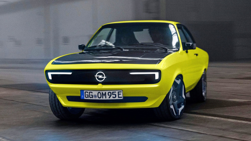 Opel Manta GSe ElektroMOD: заводской рестомод с большими надеждами на будущее