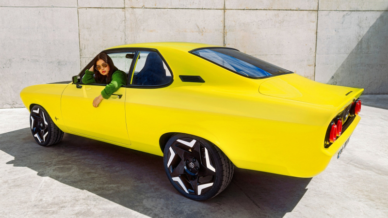 Opel Manta GSe ElektroMOD: заводской рестомод с большими надеждами на будущее