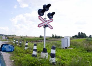 Осторожнее с поездами: штрафы за нарушения ПДД на ж/д переездах увеличивается в пять раз