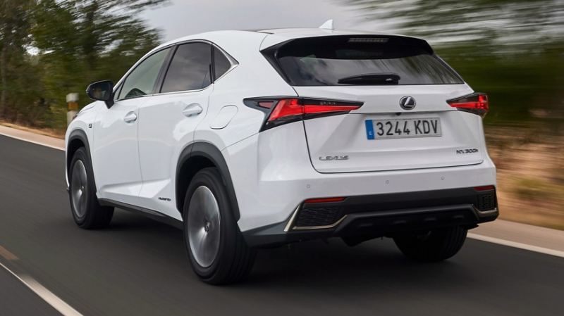 Планы Lexus: первая модель PHEV выйдет в этом году, а новый электрокар &ndash; в 2022-ом