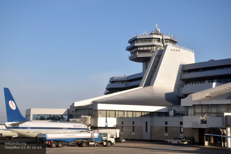 Политолог рассказал, какой «интересный феномен» возник после закрытия неба Белоруссии