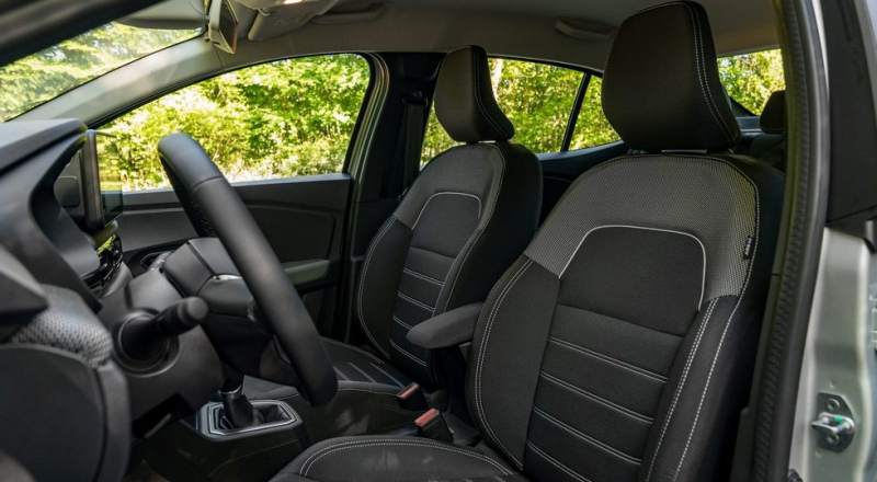 Преемник Renault Logan выходит на рынок: дизель седану Taliant так и не достался