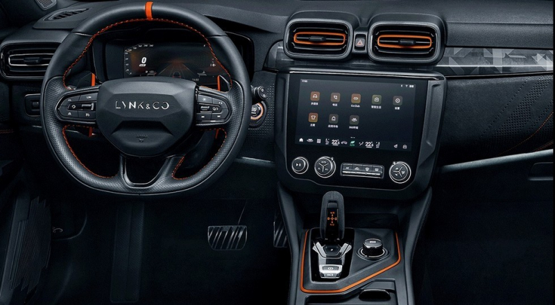 Превратившийся из SUV в хот-хэтч Lynk & Co 02 готовится к старту продаж: 6,2 секунды до сотни