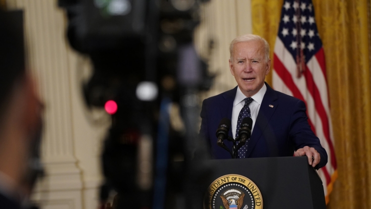 Президент США 25 мая встретится с семьей погибшего Джорджа Флойда 