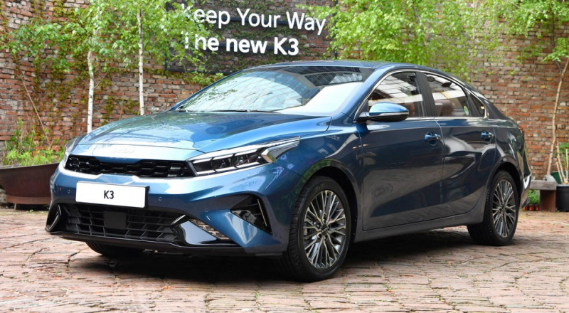 Семейство Kia Cerato кое-где лишилось &laquo;механики&raquo; после рестайлинга