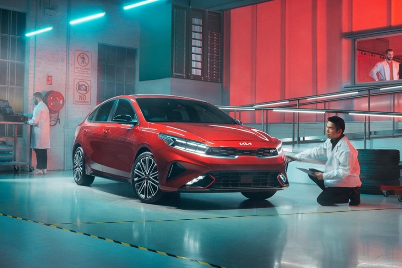 Семейство Kia Cerato кое-где лишилось &laquo;механики&raquo; после рестайлинга