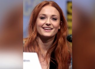 Софи Тернер с мужем пытается завести второго ребенка