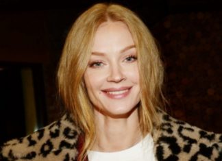 Светлана Ходченкова в бикини подразнила поклонников отдыхом на яхте