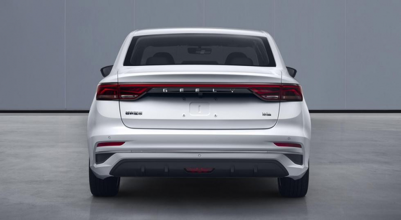 Теперь официально: седан Geely Emgrand нового поколения раскрылся снаружи и внутри