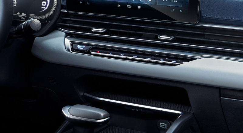 Теперь официально: седан Geely Emgrand нового поколения раскрылся снаружи и внутри