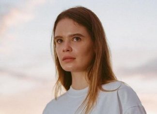 Участница скандальной группы Pussy Riot арестована за неповиновение полиции